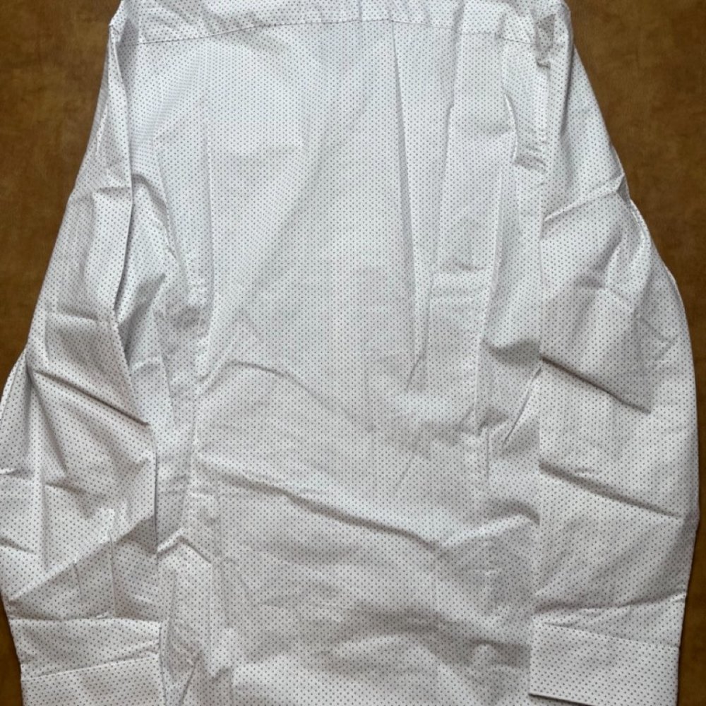 Express - White Patterned Button Up - Large - Picture 6 of 8